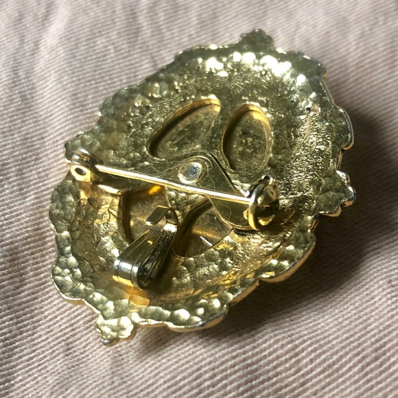 Vintage Mystical Pendant Brooch - Picture 5 of 7